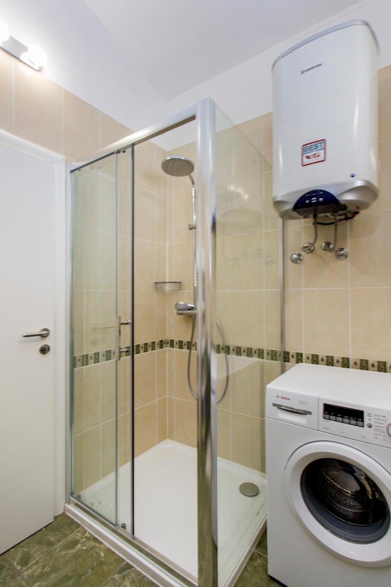 Luka Apartment Sibenik Bagian luar foto